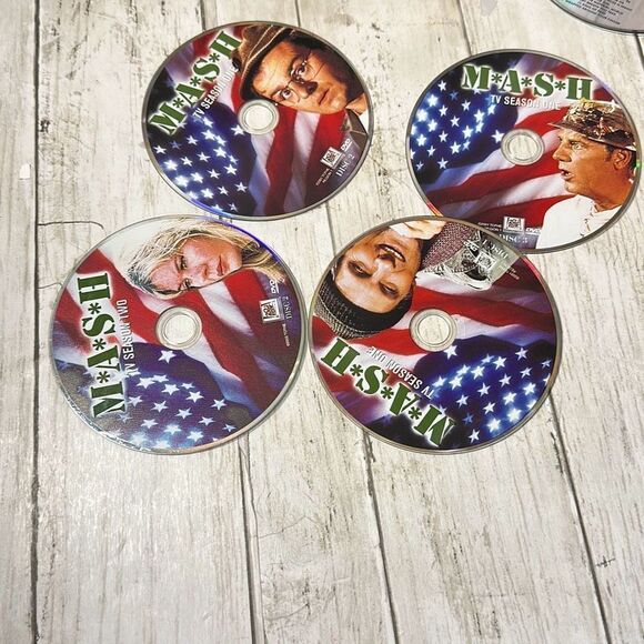 Awesome lot of Classic CDs and Movies Breaking Bad AC/DC Foo Fighters Bee Gees - Picture 9 of 10